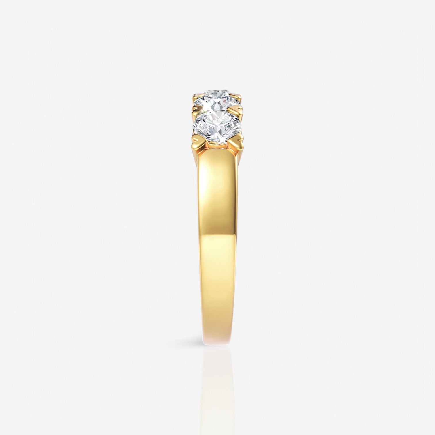 18kt yellow gold/0.75/perspective