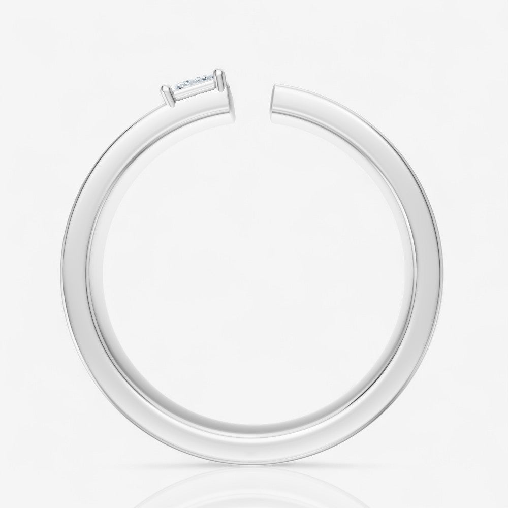14kt white gold/side
